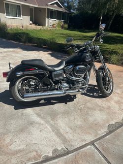 Harley dyna lowrider