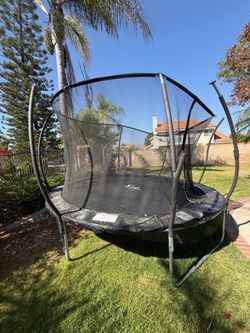 Free trampoline