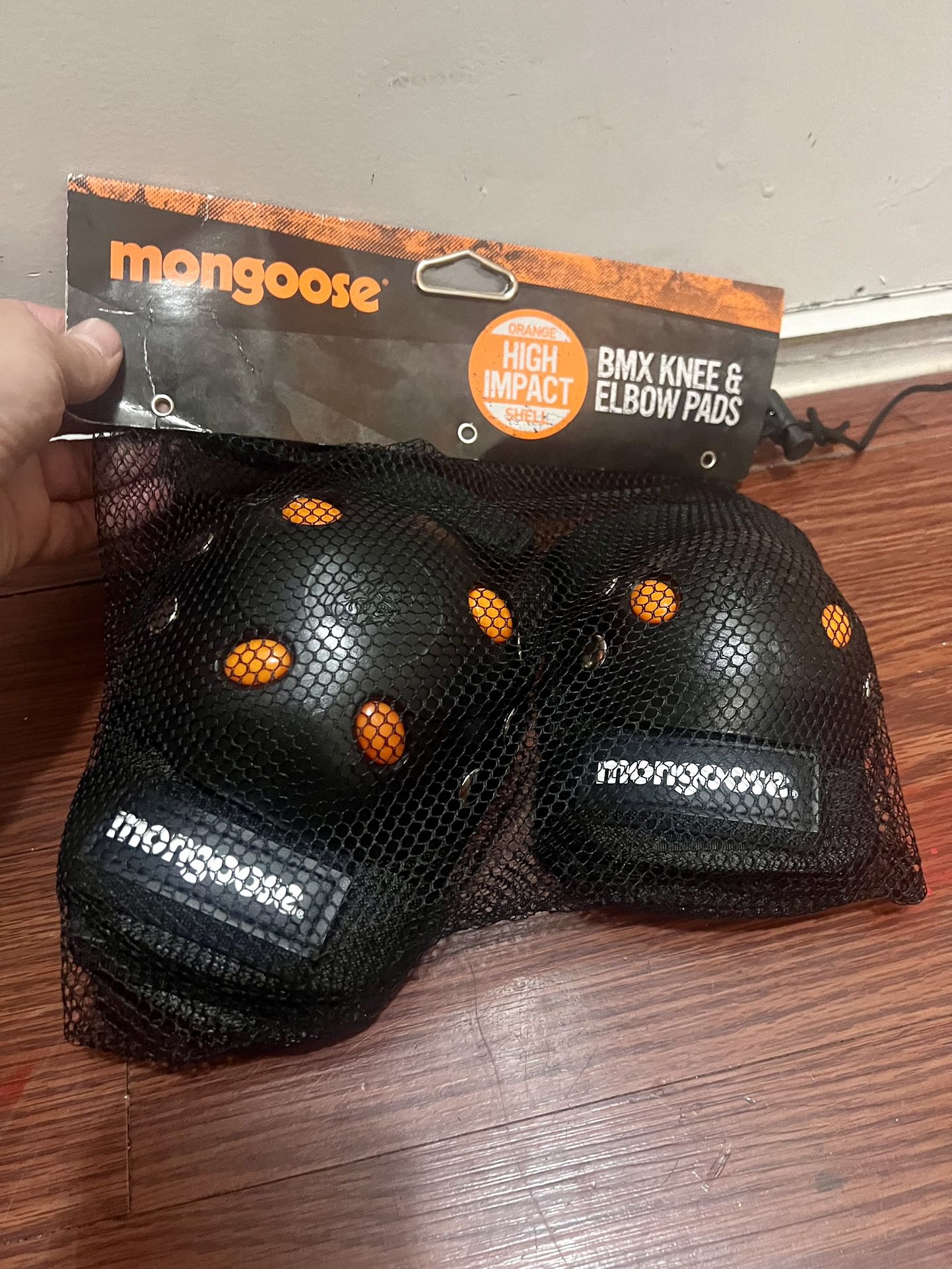 Mongoose Bmx Knee & Elbow  Pads 
