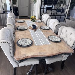 Rustic Table And Chairs 