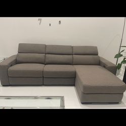 New !!! Fabric Sectional Sofa, 3 Piece, Grey, Recliner With Adjustable Headrest Chaise!!! Never used, Was $2,300 From City Furniture 