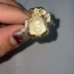 14k Solid Money Bag Ring 