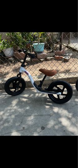 Toddler balance bike