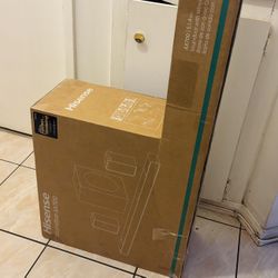 Hisense AX700 5.1.2 Ch. Soundbar Home Theater System | Dolby Atmos • Wireless Sub • 710W Peak Power