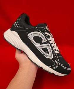 Dior B23 