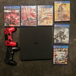 PlayStation 4 W 2 Controllers And Games 