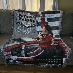 Dale Earnhardt JR. Daytona 500 Win Throw/Tapestry 
