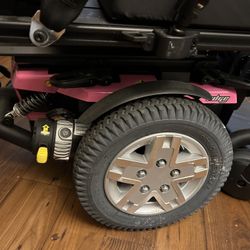 Electric Wheel Chair Quantum 