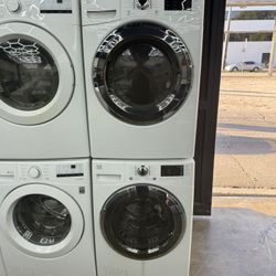 Kenmore washer and gas dryer set 