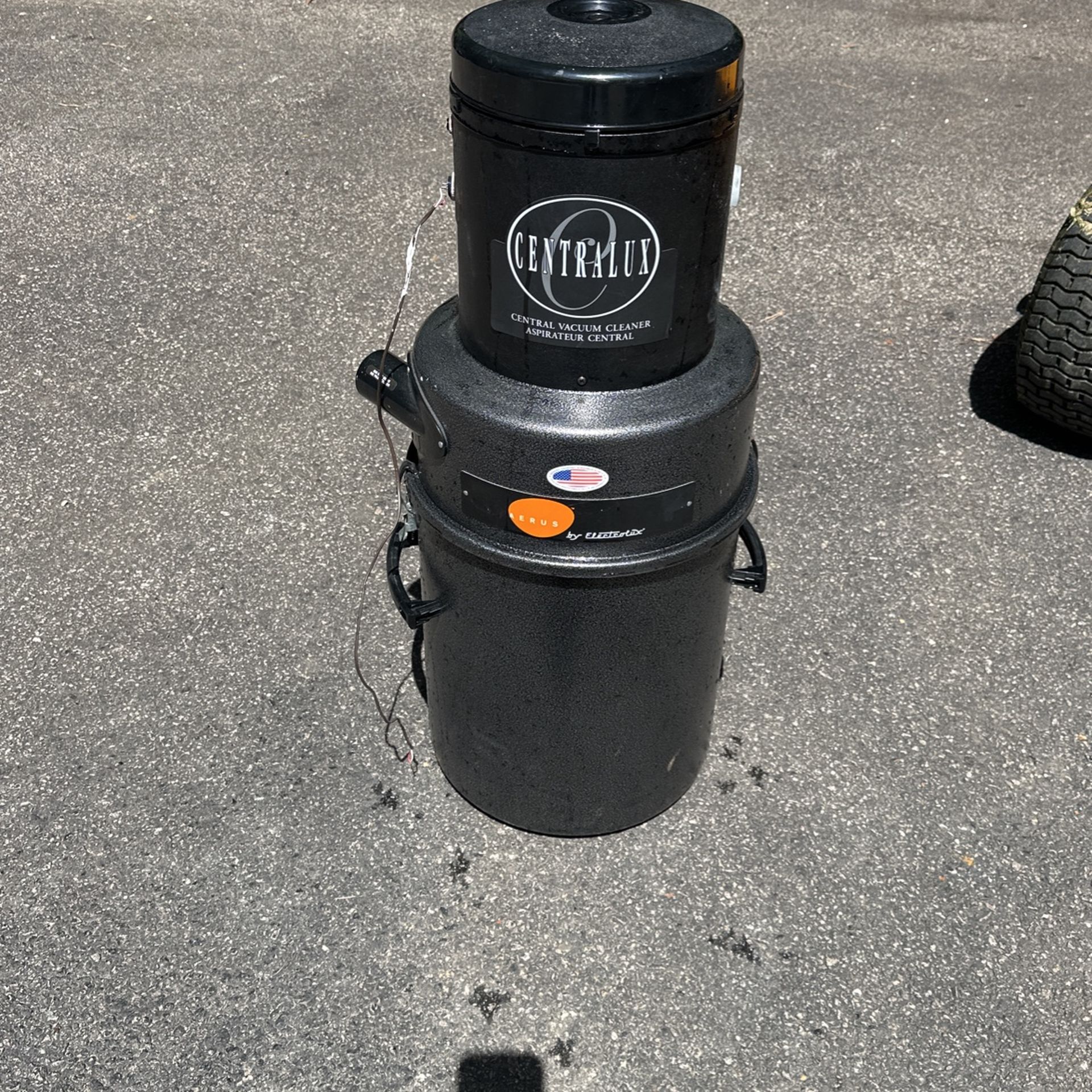 Centralux AERUS by Electrolux Central Vacuum