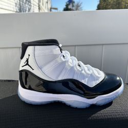 Jordan 11 Concord Size 9 