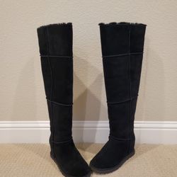 Over-the-Knee UGG Boots Barely Worn – Size 9