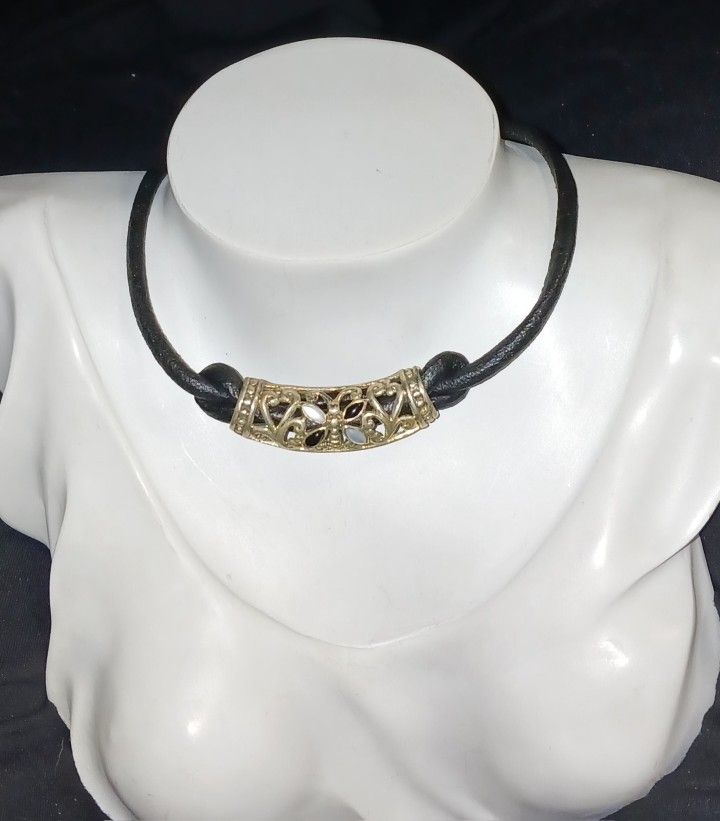 Vintage 80's Hand Tooled Butterfly 925ss Necklace