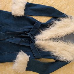 VINTAGE DENIM JACKET WITH FUR COLLAR and WRISTS BELTED