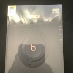 Beats Studio 3 Wireless New With Plastic Still On