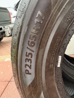 Tires 235/65R17  90 % Use