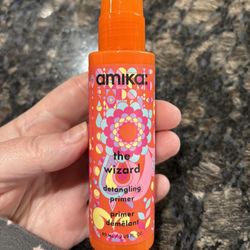 NEW AMIKA THE WIZARD DETANGLING HAIR PRIMER $7!!