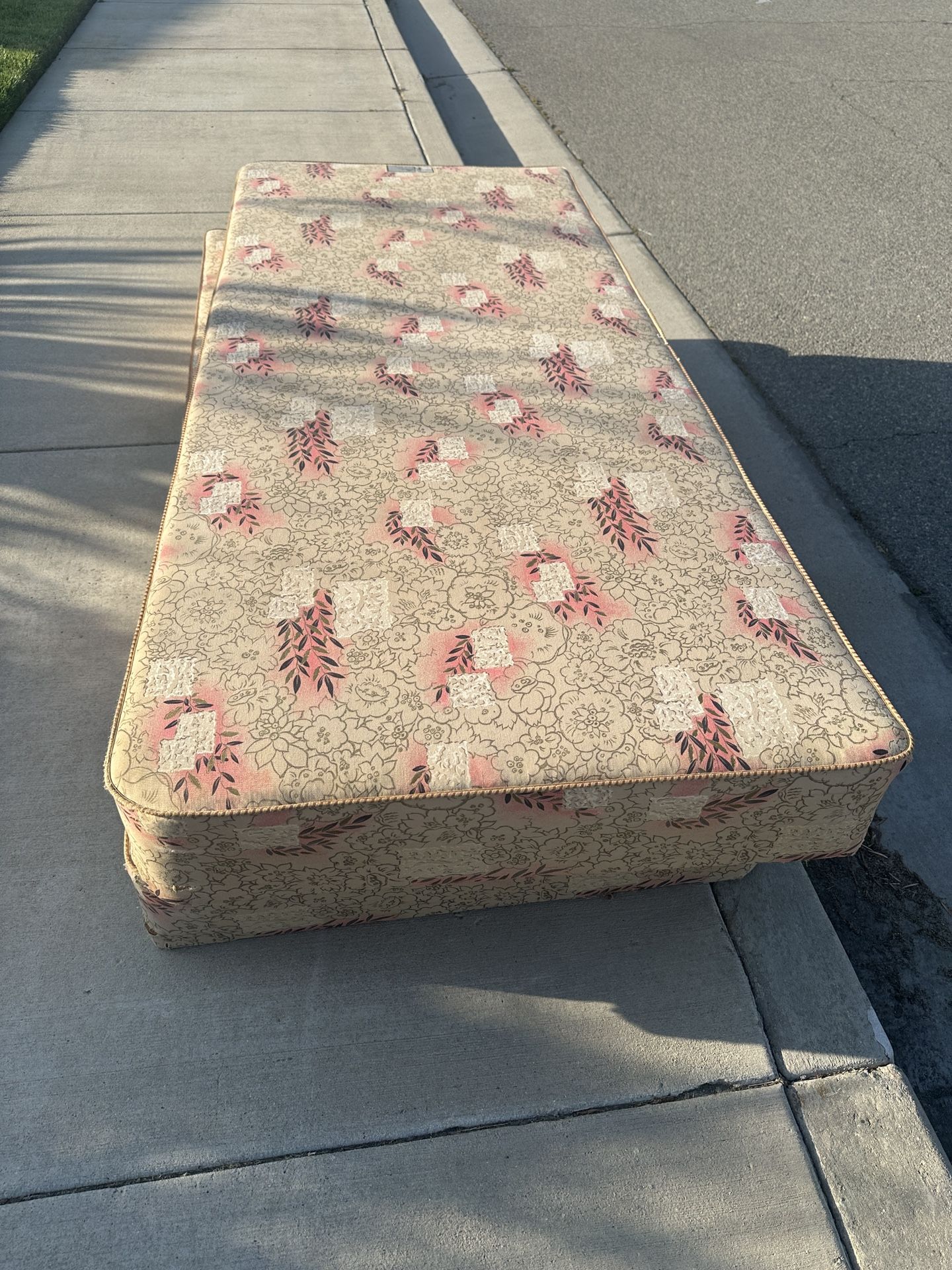 Free Box springs