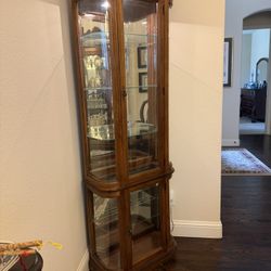 Display Cabinet 