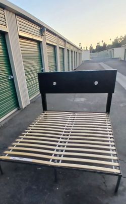 QUEEN BED FRAME