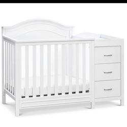 Mini crib Charlie White
