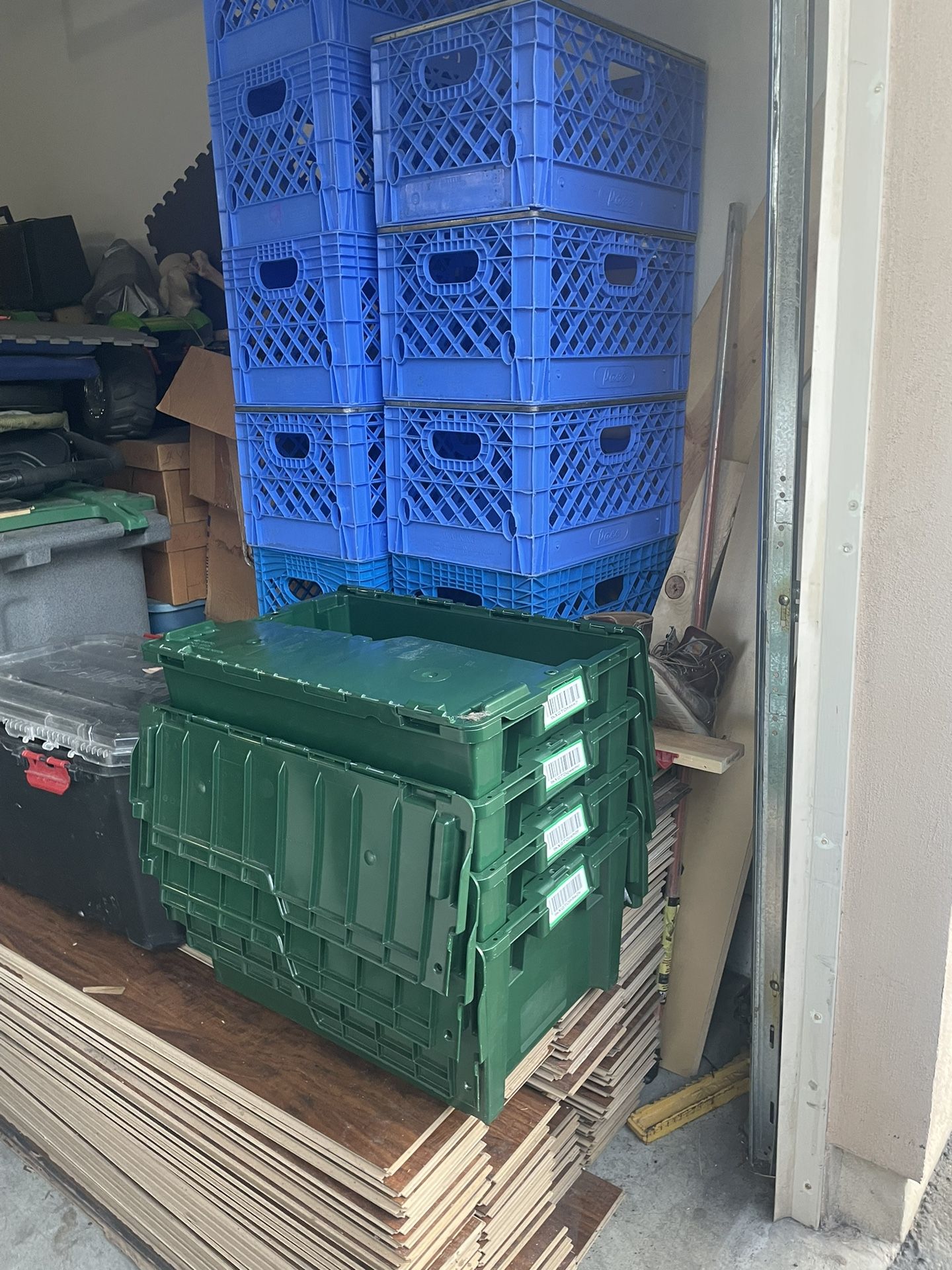 Storage Bin/totes ,milk Crates $3