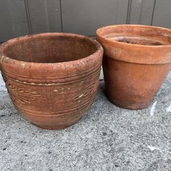 2 Heavy Clay Garden Plant Tree Pots