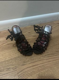 Womens heels