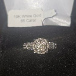 10k White Gold .85 Carat Diamond Cluster Wedding Ring
