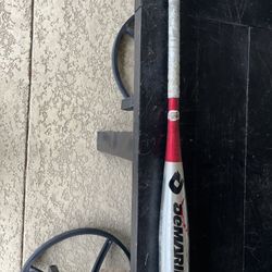 DeMarini Baseball Bat 28” 20 oz USSSA