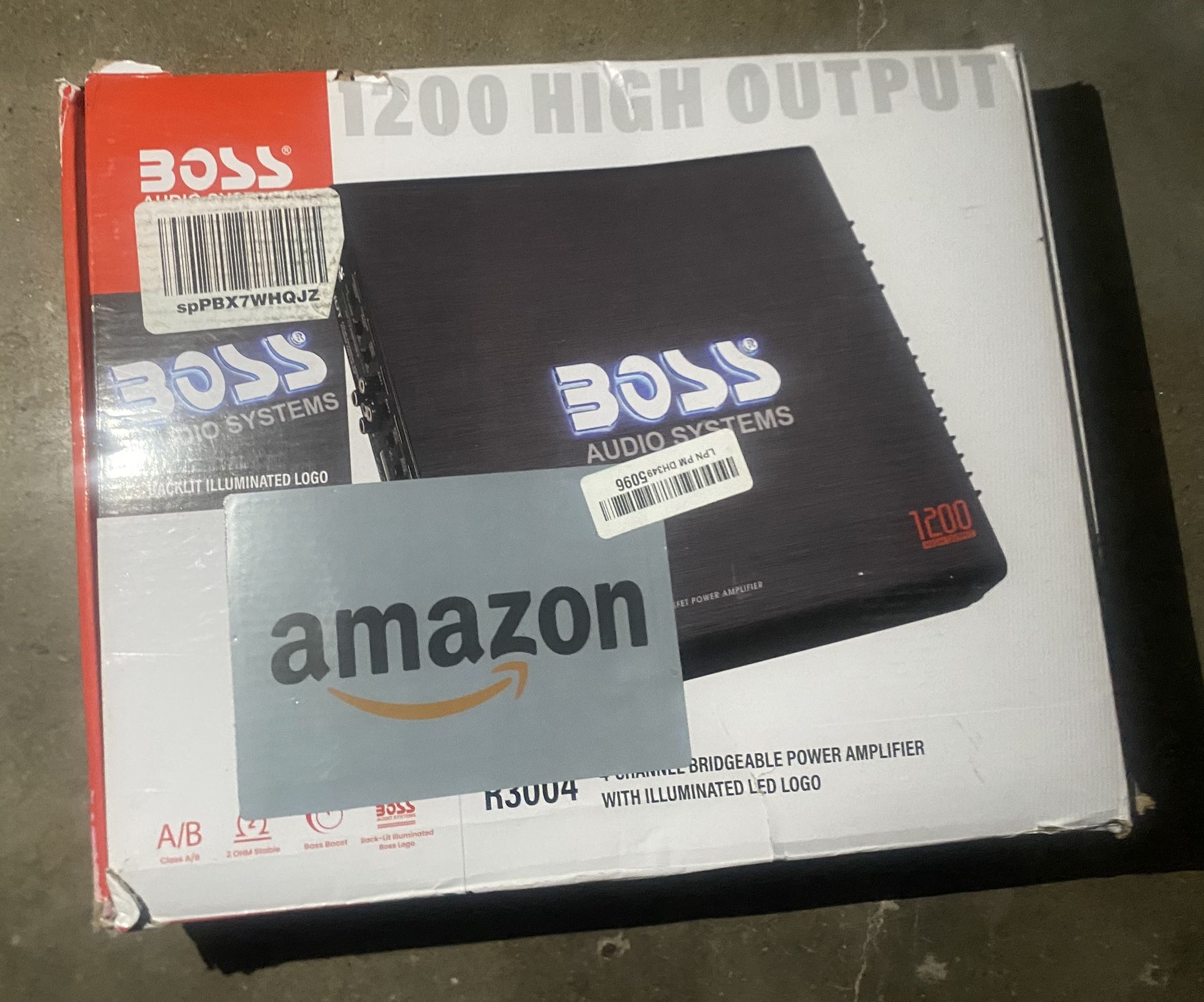 Boss 1200 Watt Amplifier