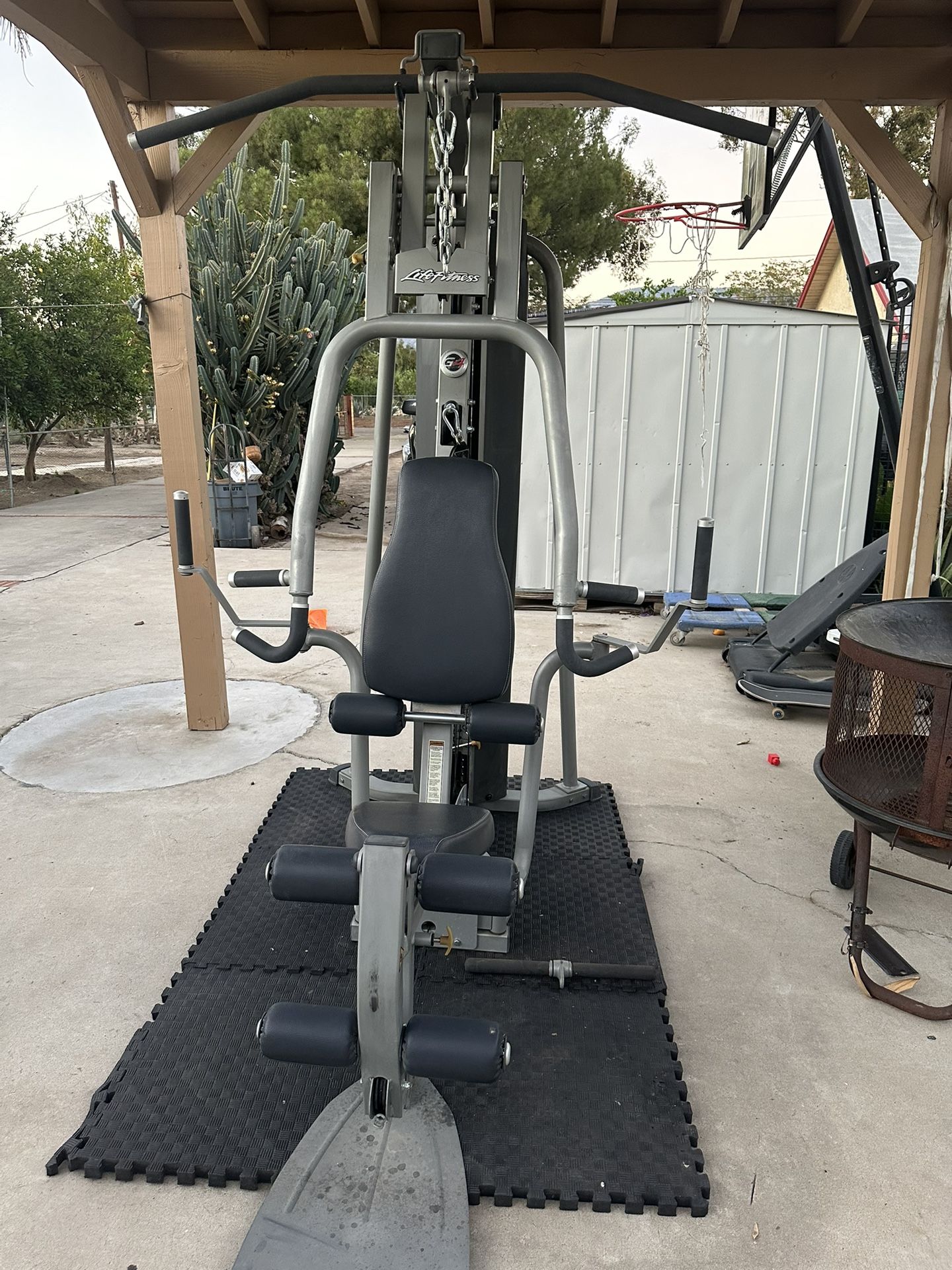 Life Fitness G4 Home Gym