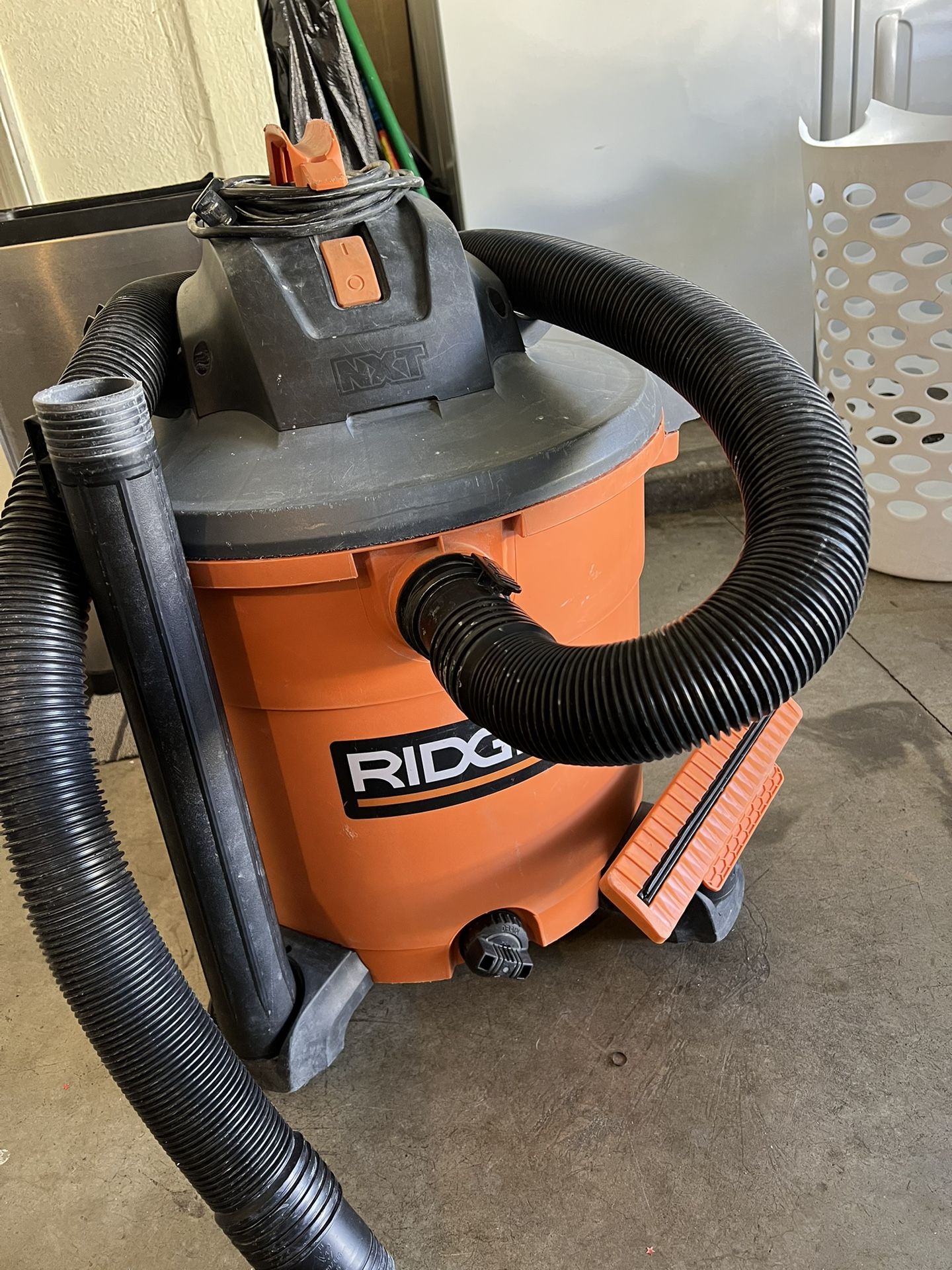 RIDGID Shop Vacuum 