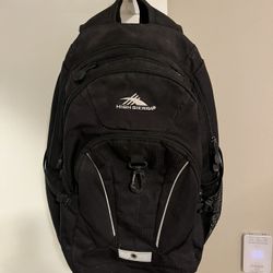 High Sierra Black Utility Hiking Camping Backpacking Bag (Pick up๐ In Bellevue) *Check out my Posts ๐