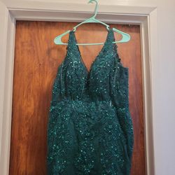 Green Dresse