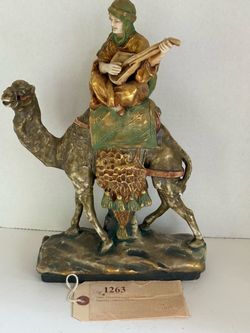 19th Century Orientalist Amphora Porcelain Figurine