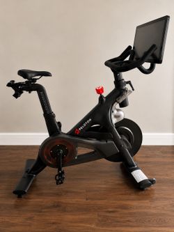 Peloton Bike – Gently Used, Great Condition