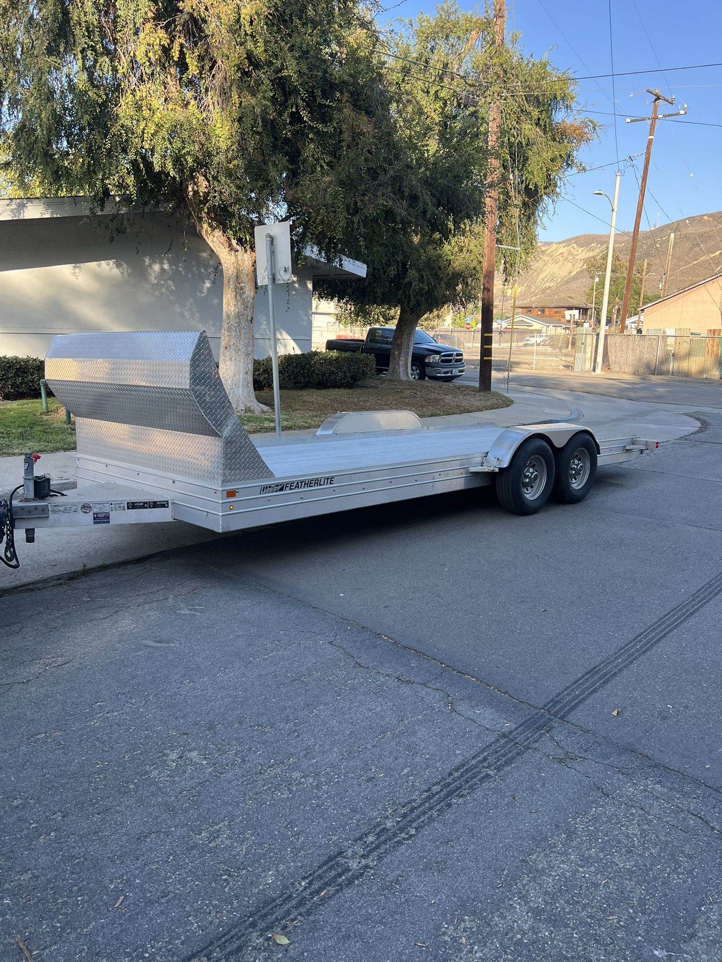 2015 Featherlite 20’ Aluminum Car Trailer 