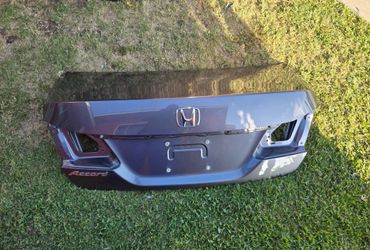 12-17 honda accord trunk
