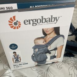 Ergobaby Carrier