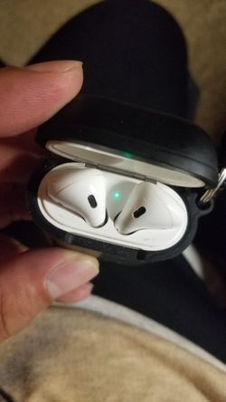 Apple AIRPODS Gen 2!