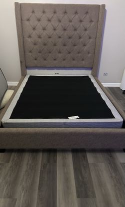 Queen Upholstered bed
