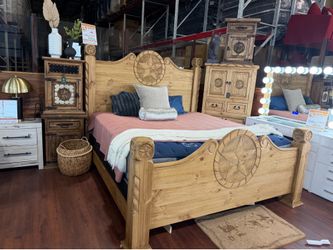 Queen or king bed set $3299