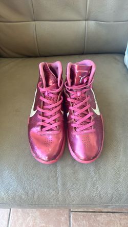 Hypedunks breast cancer awareness