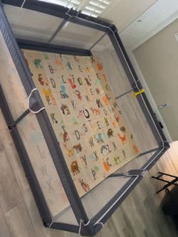 Large playpen