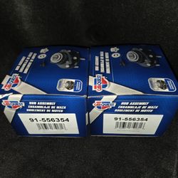 Infiniti G37/G35 Wheel Hub/Bearing Set New In Box!