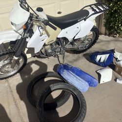 Suzuki DRZ-400 Street Legal CLEAN TITLE