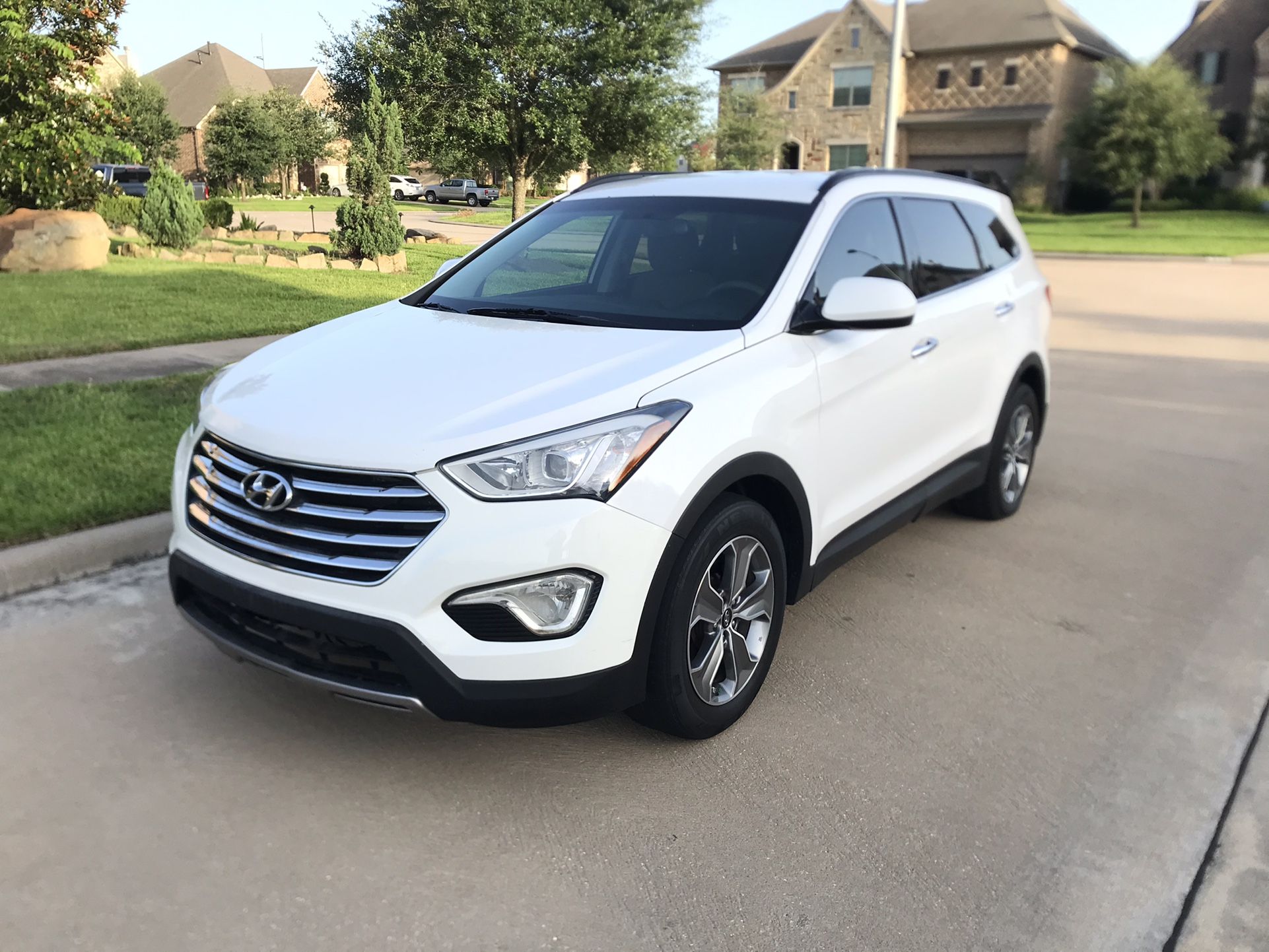 2015 Hyundai Santa FE for Sale in Sienna Plant, TX - OfferUp