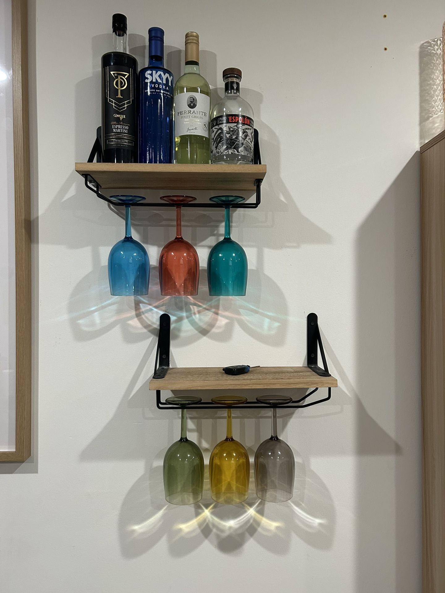 4 Wooden Shelves