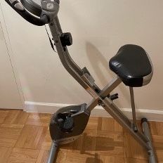 Exerpeutic Folding Magnetic Upright Exercise Bike